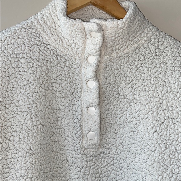 Aerie Cloud Sherpa Pullover - Picture 3 of 10